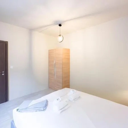 Διαμέρισμα Modern Comfort Near Centre
